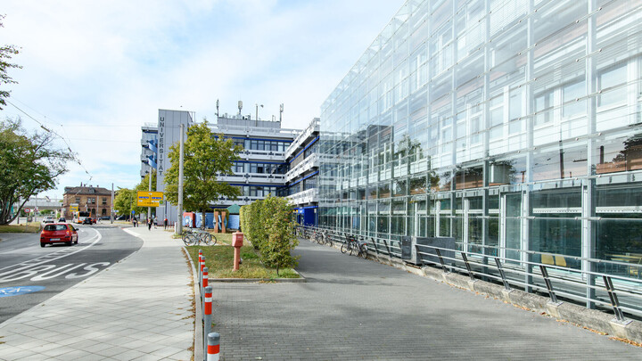 Hauptgebäude der Fakultät für Sozialwissenschaften