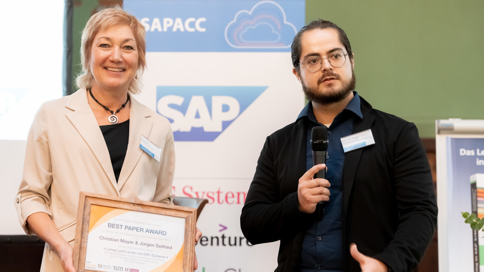 Christian Mayer Best Paper Award