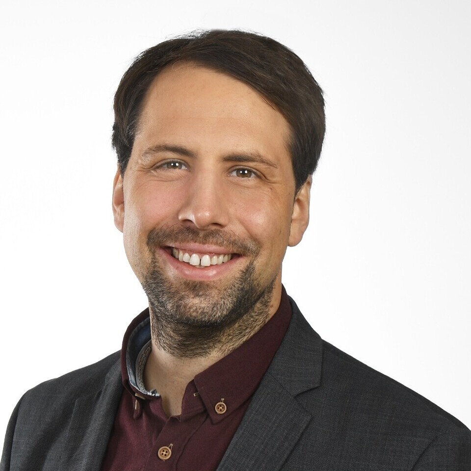 Porträt von Tobias Ebert