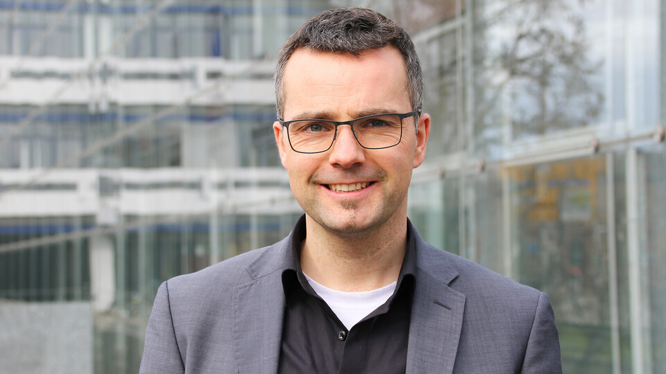 Professor Marc Debus