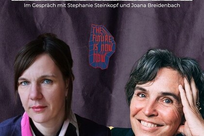 Titelbild einer Podcast-Episode von "The Future Is Now Now": Nebeneinander zwei Portraits von Stephanie Steinkopf (braune Haare, pinker Kragen) und Joana Breidenbach (graue Haare, orange-schwarzes Oberteil). Darüber Text: "Zeige deine Wunde, wie viel Verletzlichkeit ist erlaubt? Im Gespräch mit Stephanie Steinkopf und Joana Breidenbach". Mittig Logo von The Future Is Now Now.