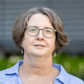 Dr. Nina Griesbach