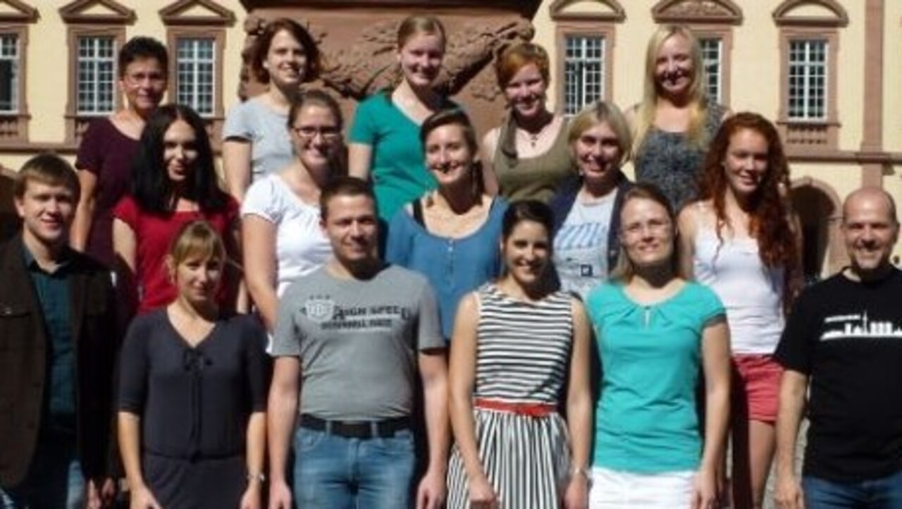 HWS 2013 Gruppenbild des Lehrstuhls vor dem Schloss, HWS 2013