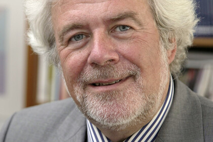 Prof. Dr. Jochen Hörisch