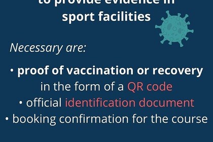 In der Mitte steht: „Update zur Nachweispflicht in Sportstätten. Erforderlich sind: Nachweis der Impfung oder Genesung in Form eines QR-Codes. Offizielles Ausweisdokument. Buchungsbestätigung für den Kurs.